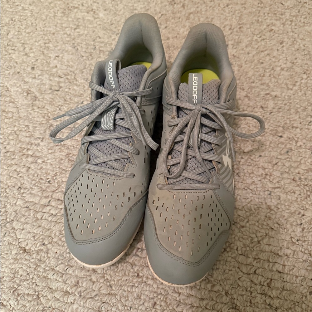 Under Armour Leadoff Cleats